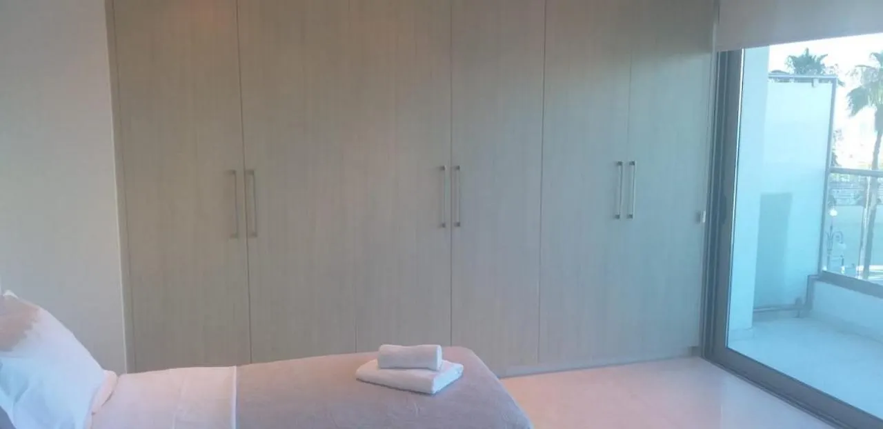 Horizon Luxury Suite At Finikoudes Beach 302 Larnaca